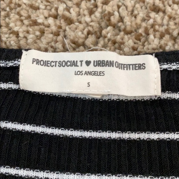 Black and white stripe top - Picture 3 of 3